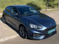 Usado Ford Focus ST-Line 120 CV (88 kW) 2020 Azul Utilitario