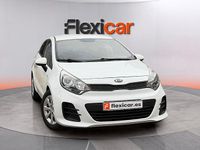 Usado Kia Rio 84 CV (61 kW) 2016 Blanco Utilitario