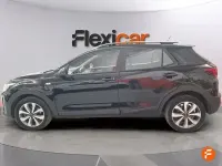 Usado Kia Stonic 100 CV (73 kW) 2021 Negro SUV