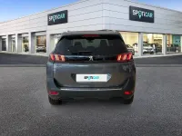 Usado Peugeot 5008 Allure 130 CV (95 kW) 2022 Gris SUV