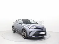Usado Toyota C-HR Active 122 CV (89 kW) 2022 Gris / plata SUV