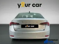 Usado Skoda Octavia Selection 150 CV (110 kW) 2023 Gris / plata Berlina
