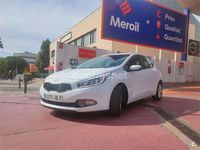 Usado Kia Ceed GT 90 HP (66 kW) 2012 Branco Sedan