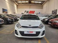 Usado Kia Rio 84 CV (61 kW) 2015 Blanco Utilitario