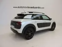 Usado Citroën C4 Cactus Shine Edition 99 CV (72 kW) 2016 Blanco Utilitario