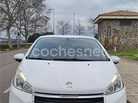 Usado Peugeot 208 Active 82 CV (60 kW) 2015 Blanco Utilitario