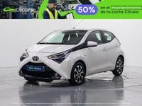 Usado Toyota Aygo X-play 72 CV (52 kW) 2019 Blanco Utilitario
