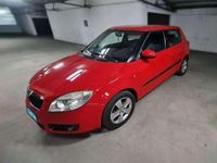 Usado Skoda Fabia 60 CV (44 kW) 2010 Rojo Utilitario