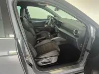 Usado Seat Arona Xperience 115 CV (84 kW) 2025 Gris SUV