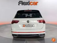 Usado VW Tiguan R-line 150 CV (110 kW) 2024 Blanco SUV