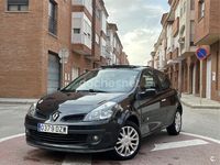 Usado Renault Clio II Dynamique 105 CV (77 kW) 2006 Negro Berlina
