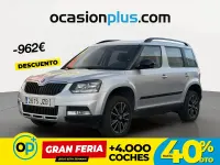 Usado Skoda Yeti 110 CV (80 kW) 2017 Gris SUV