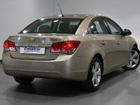 Usado Chevrolet Cruze LT 150 CV (110 kW) 2010 Beige Berlina