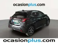 Usado Toyota Yaris Hybrid Style 116 CV (85 kW) 2022 Negro Utilitario