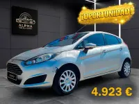 Usado Ford Fiesta Trend 82 CV (60 kW) 2013 Gris / plata Berlina