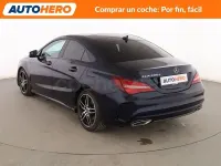 Usado Mercedes CLA200 136 CV (100 kW) 2018 Azul Coupe