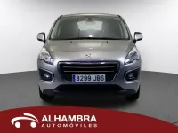 Usado Peugeot 3008 Style 120 CV (88 kW) 2015 Beige Familiar