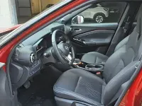 Usado Nissan Juke Tekna 114 CV (83 kW) 2025 Fuji sunset black metalizado SUV