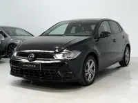 Usado VW Polo R-line 95 CV (69 kW) 2022 Negro Utilitario