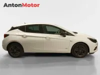 Usado Opel Astra Design & Tech 110 CV (80 kW) 2021 Blanco Berlina