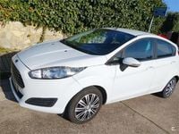 Usado Ford Fiesta Trend 75 CV (55 kW) 2014 Blanco Utilitario