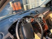 Usado Ford Mondeo Ghia 140 CV (102 kW) 2007 Gris / plata Berlina