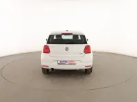 Usado VW Polo Advance 90 CV (66 kW) 2017 Blanco Berlina