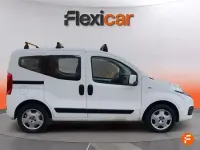 Usado Fiat Qubo Dynamic 80 CV (58 kW) 2017 Blanco Monovolumen