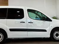 Usado Citroën Berlingo Live 100 CV (73 kW) 2019 Blanco Monovolumen