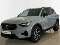 Nuevo Volvo XC40 Plus 163 CV (119 kW) 2026 Gris / plata SUV