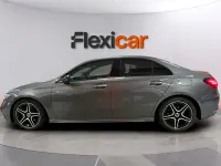 Usado Mercedes A180 136 CV (100 kW) 2023 Gris Berlina