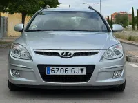 Usado Hyundai i30 Style 115 HP (84 kW) 2009 Cinzento Sedan