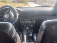 Usado VW Passat Trendline 130 CV (95 kW) 2001 Azul Berlina