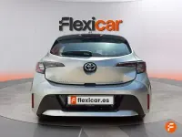Usado Toyota Corolla Active 122 CV (89 kW) 2022 Gris Berlina