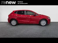 Usado Seat Ibiza Style 75 CV (55 kW) 2018 Rojo Utilitario