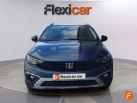 Usado Fiat Tipo Cross 99 CV (72 kW) 2021 Azul Utilitario