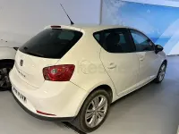 Usado Seat Ibiza Sport 90 CV (66 kW) 2010 Blanco Berlina
