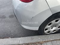 Usado Peugeot 308 Access 98 CV (72 kW) 2012 Gris / plata Berlina