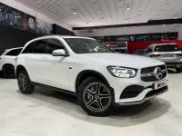 Käytetty Mercedes GLC300 245 HP (180 kW) 2021 Valkoinen Katumaasturi