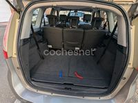 Usado Renault Grand Scénic III Dynamique 130 CV (95 kW) 2010 Beige Monovolumen