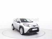 Usado Toyota Aygo X Play 72 CV (52 kW) 2024 Gris / plata SUV