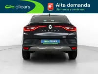 Usado Renault Arkana Zen 145 CV (106 kW) 2022 Negro SUV