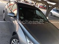 Usado Chevrolet Cruze LT 130 CV (95 kW) 2014 Gris / plata Familiar