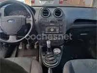 Usado Ford Fiesta Futura 68 CV (50 kW) 2007 Negro Utilitario