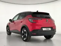 Usado Renault Captur Techno 101 CV (74 kW) 2025 Rojo SUV
