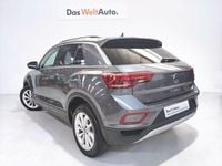 Usado VW T-Roc Life 115 CV (84 kW) 2022 Gris / plata SUV