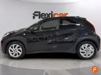 Usado Toyota Aygo X 72 CV (52 kW) 2024 Negro SUV