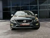 Usado Volvo S60 R-Design 136 CV (100 kW) 2013 Gris Berlina