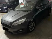 Usado Ford Focus Titanium 125 CV (91 kW) 2017 Gris / plata Berlina