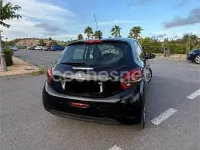 Usado Peugeot 208 Allure 82 CV (60 kW) 2018 Negro Utilitario